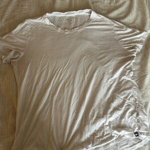 Figs women’s white shirt